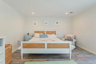 98 Hargraves Dr, Portsmouth, RI 02871 - Photo 21