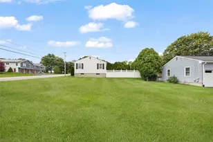 291 Old County Rd, Smithfield, RI 02917 - Photo 41