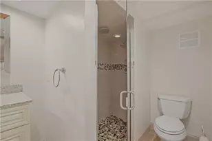 8 Fort Hill Rd, Bristol, RI 02809 - Photo 33