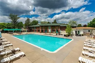 863 Stratford Ln, Warwick, RI 02886 - Photo 29
