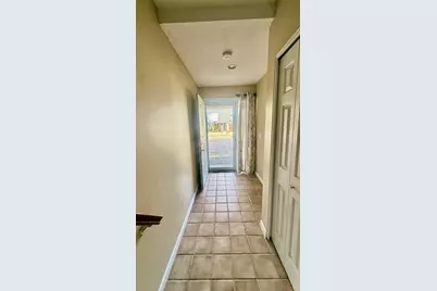 863 Stratford Lane, Warwick, RI 02886 - Photo 19