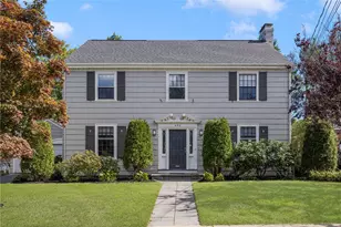 552 East Ave, Pawtucket, RI 02860 - Photo 1