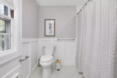 552 East Avenue, Pawtucket, RI 02860 - Photo 35
