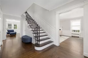 552 East Ave, Pawtucket, RI 02860 - Photo 13
