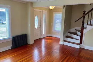 673 Aquidneck Ave, Middletown, RI 02842 - Photo 5