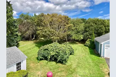 673 Aquidneck Avenue, Middletown, RI 02842 - Photo 29