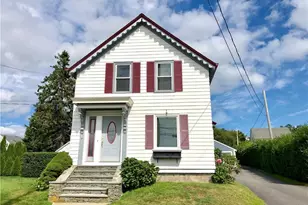 673 Aquidneck Ave, Middletown, RI 02842 - Photo 1