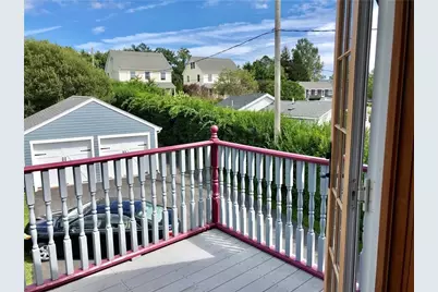 673 Aquidneck Avenue, Middletown, RI 02842 - Photo 17