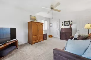 125 Smith Ave, Smithfield, RI 02828 - Photo 31
