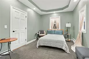 55 Boutwell St, Pawtucket, RI 02860 - Photo 9
