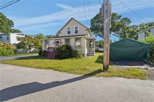70 Northup St, Warwick, RI 02889 - Photo 7