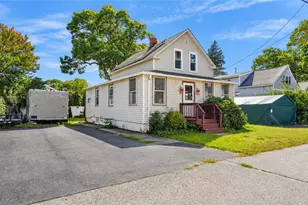 70 Northup St, Warwick, RI 02889 - Photo 1