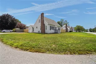 95 Harmony Ct, Warwick, RI 02889 - Photo 35