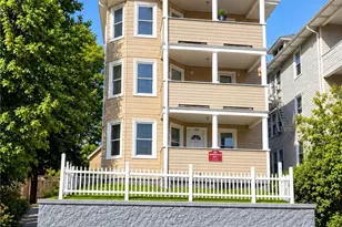 274 Diamond Hill Rd, Woonsocket, RI 02895 - Photo 1