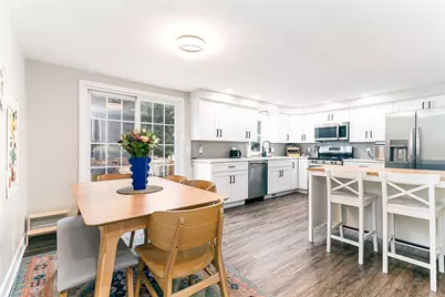 142 Cady Avenue Avenue, Warwick, RI 02889 - Photo 7