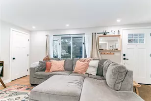 142 Cady Ave Ave, Warwick, RI 02889 - Photo 3