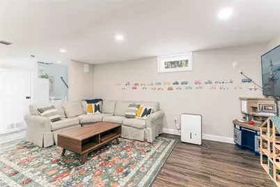142 Cady Avenue Avenue, Warwick, RI 02889 - Photo 31