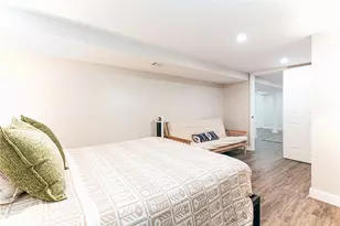 142 Cady Ave Ave, Warwick, RI 02889 - Photo 37