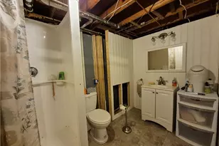 86 Marshall Cir, Coventry, RI 02816 - Photo 21