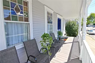 700 Thames St, Newport, RI 02840 - Photo 3