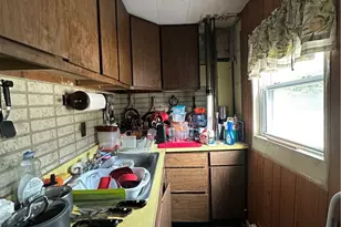 77 Main St, Lincoln, RI 02802 - Photo 37