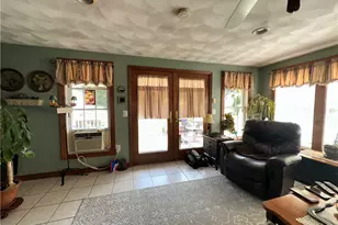 77 Main St, Lincoln, RI 02802 - Photo 35