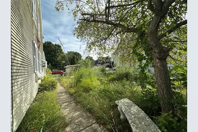 77 Main Street, Lincoln, RI 02802 - Photo 9