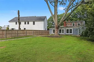 40 Boyce Ave, Barrington, RI 02806 - Photo 33