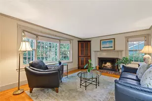 10 Milton Rd, Barrington, RI 02806 - Photo 15