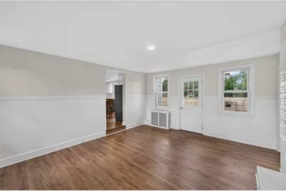 58 Earl Street, West Warwick, RI 02893 - Photo 19