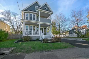 20 Fenner Ave, Newport, RI 02840 - Photo 1