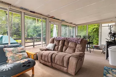 13 Newberry Street, Hopkinton, RI 02832 - Photo 11