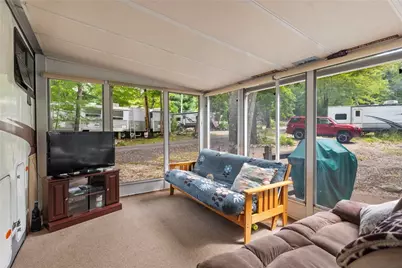 13 Newberry Street, Hopkinton, RI 02832 - Photo 9
