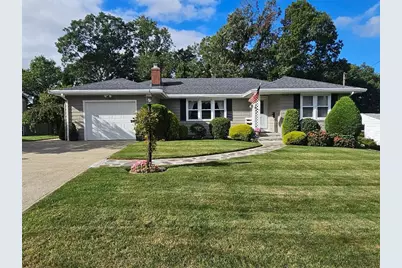 94 Coolspring Drive, Cranston, RI 02920 - Photo 1
