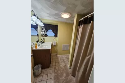 94 Coolspring Drive, Cranston, RI 02920 - Photo 27