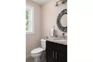 17 Clover Ct, Cumberland, RI 02864 - Photo 7