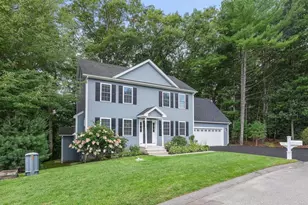 17 Clover Ct, Cumberland, RI 02864 - Photo 1