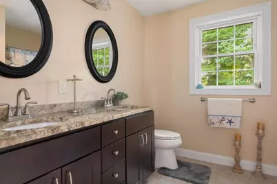 17 Clover Court, Cumberland, RI 02864 - Photo 11