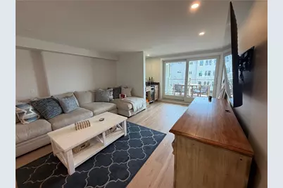 31 Coddington #21, Newport, RI 02840 - Photo 3