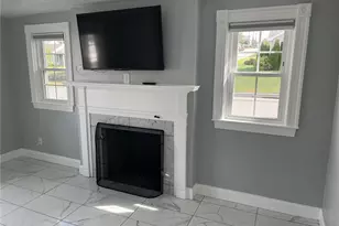 45 Hazelwood Ave, East Providence, RI 02914 - Photo 15