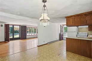 19 Crestwood Dr, Richmond, RI 02832 - Photo 15
