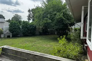 18 Leslie Rd, Warwick, RI 02888 - Photo 11