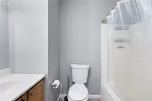 180 Berkshire St, Providence, RI 02908 - Photo 11