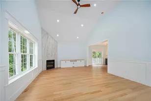 200 Nipmuc Rd, Scituate, RI 02857 - Photo 7