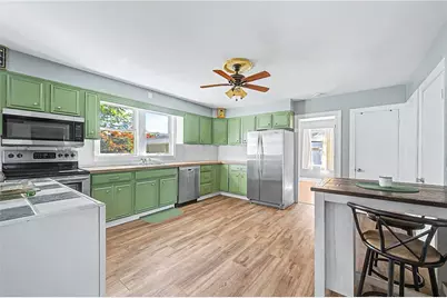 78 Newbury Avenue, Woonsocket, RI 02895 - Photo 15