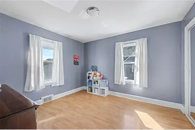78 Newbury Avenue, Woonsocket, RI 02895 - Photo 11