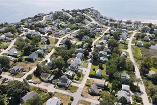 46 Bayberry Rd, Narragansett, RI 02882 - Photo 35