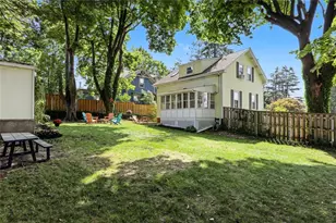 103 Lowden St, Pawtucket, RI 02860 - Photo 29