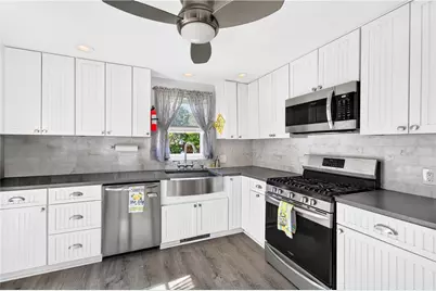 333 Maple Street, Warwick, RI 02888 - Photo 3