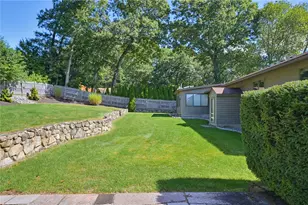 29 Sayles Hill Rd, Lincoln, RI 02838 - Photo 9